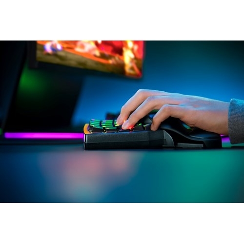 Razer Tartarus Pro - Analog Optical Gaming Keypad - Frml Pkg Rz07